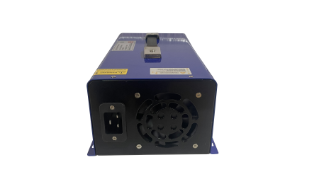 Зарядное УСТРОЙСТВО полный автомат 110 ач